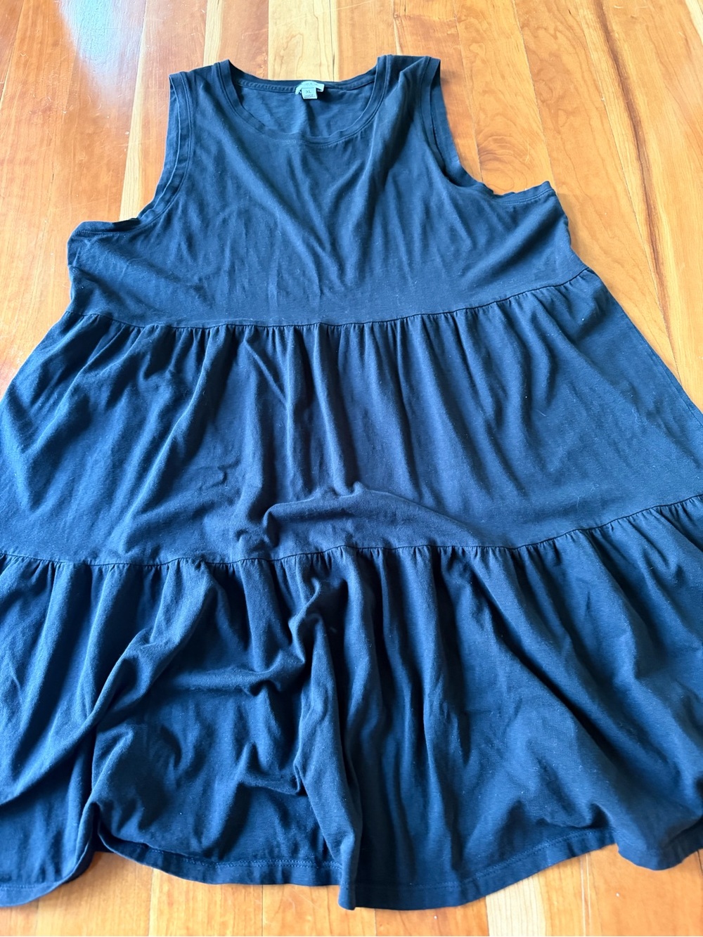 100%‎ cotton J. Crew black ruffled dress casual or dress it up super soft XL